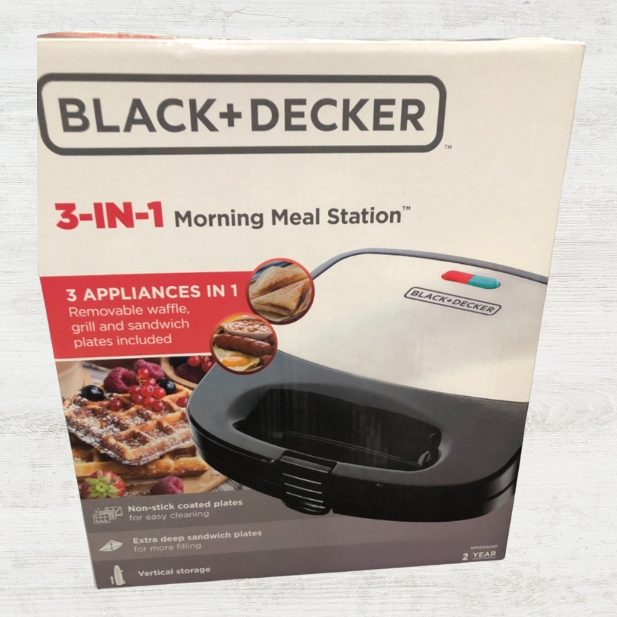BLACK+DECKER WM2000SD 3-in-1 Compact Sandwich & Waffle Maker (1)