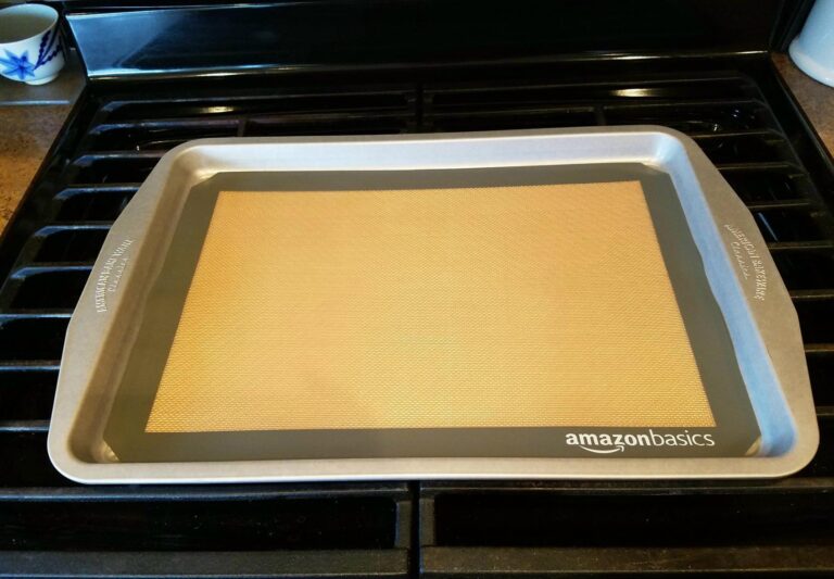 Amazon Basics silicone 4