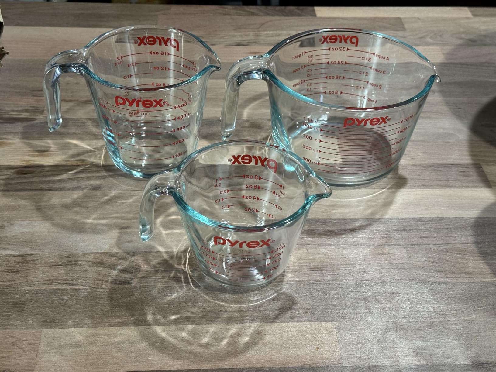 Pyrex 3-Piece Glass Measuring Cup Set