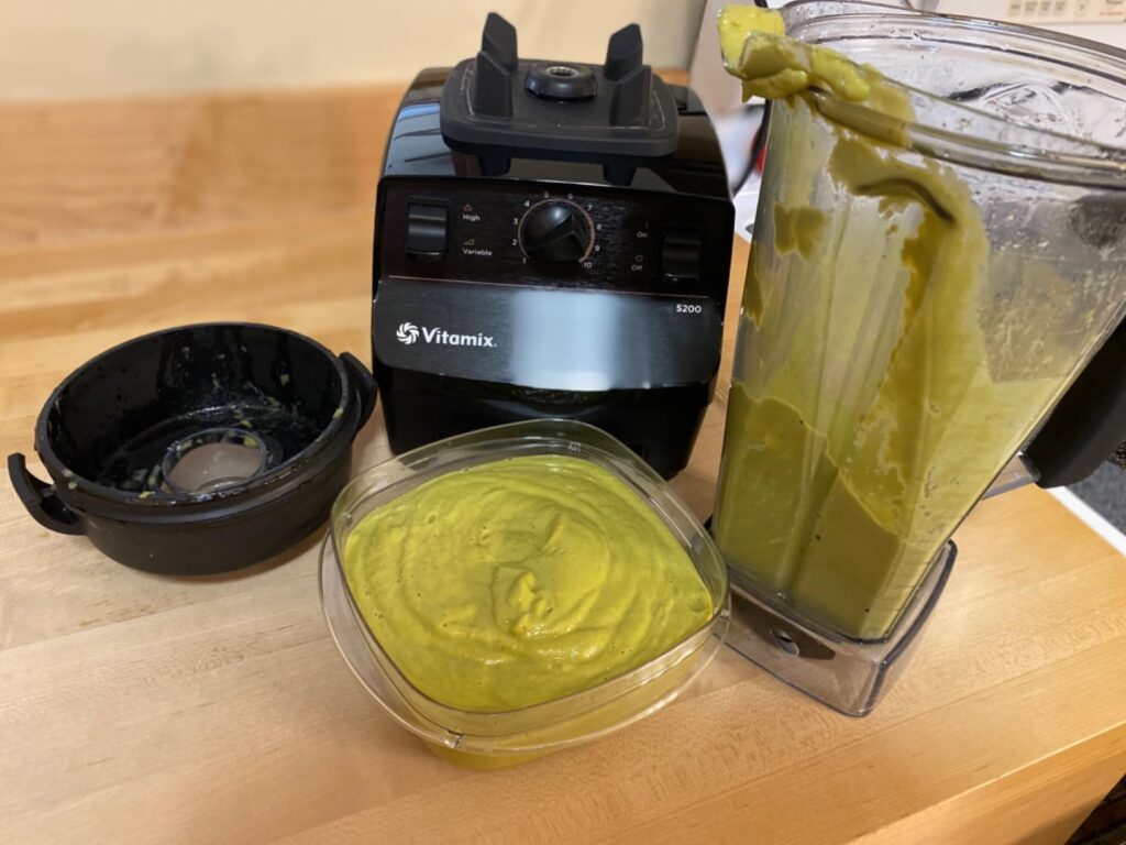 Vitamix 5200 Blender, Professional-Grade Blender